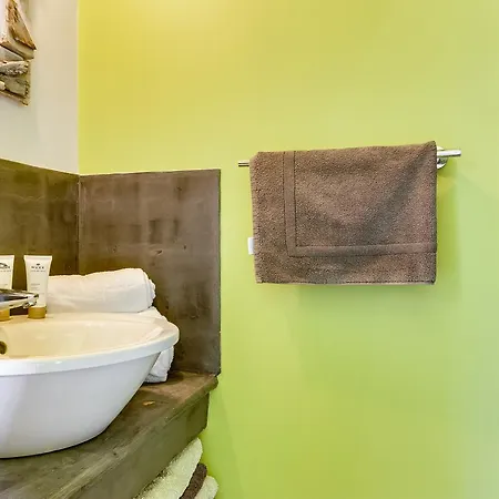 Superbe Maison Avec Piscine Aux Portes-en-re Nyaraló *